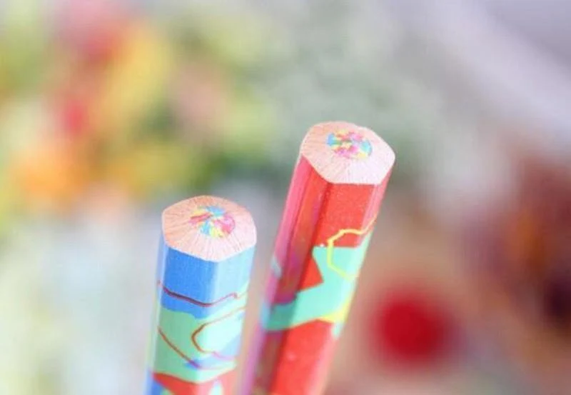 20pcs / lot Mischfarben-Regenbogen-Bleistift-Kunst-Zeichnungs-Bleistifte, die Skizzen-Kindergraffiti schreiben