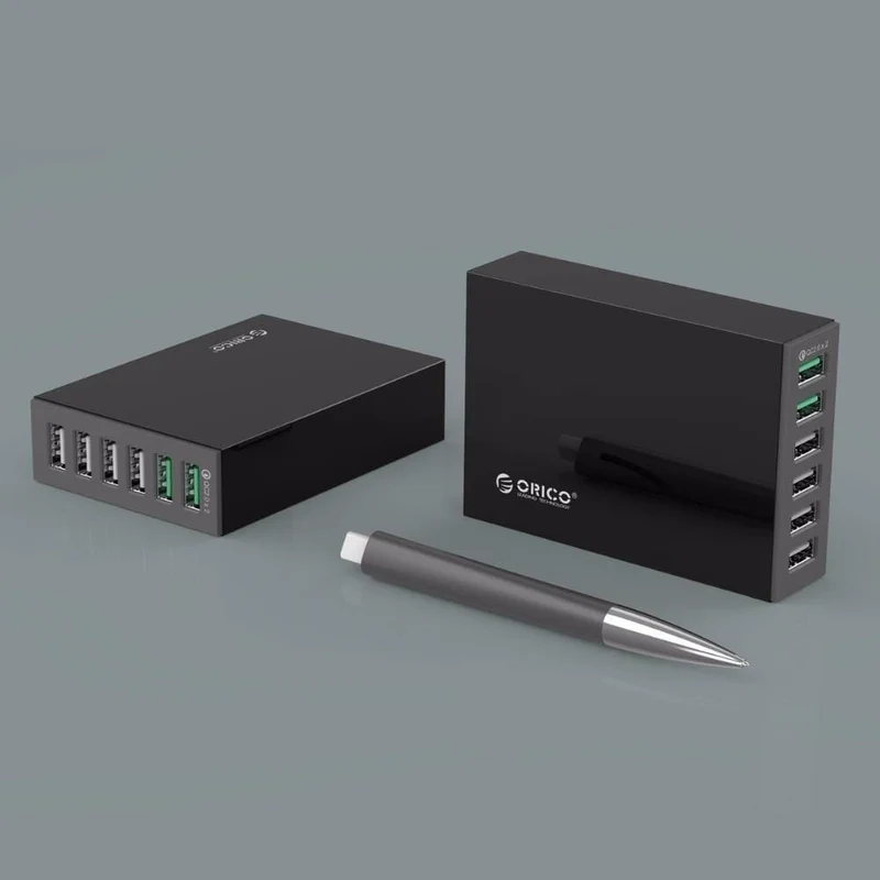 2-Anschlüsse QC 2.0-Schnellladegerät mit 4-Anschlüssen 5V2.4A 50W-USB-Ladegerät mit maximaler Ausgangsleistung für Mobiltelefone von Samsung Xiaomi Huawei