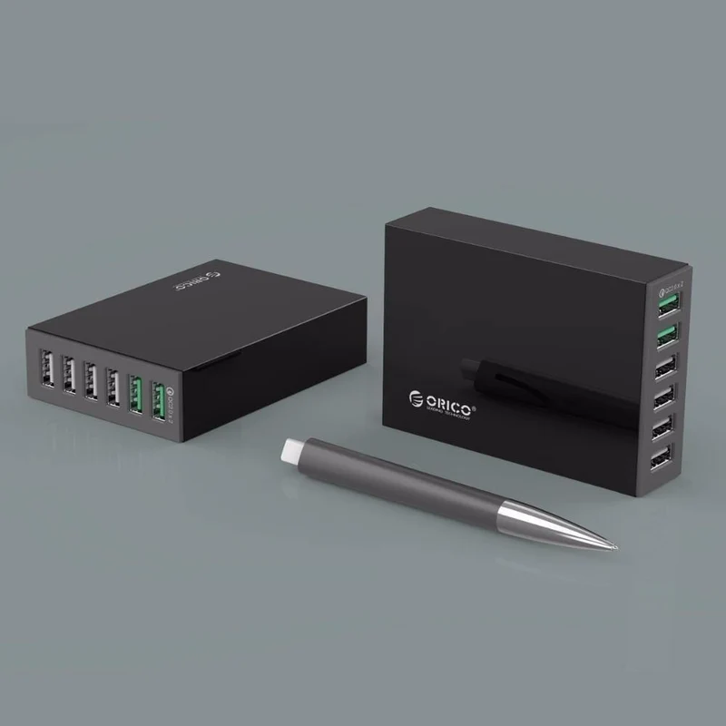 2-Anschlüsse QC 2.0-Schnellladegerät mit 4-Anschlüssen 5V2.4A 50W-USB-Ladegerät mit maximaler Ausgangsleistung für Mobiltelefone von Samsung Xiaomi Huawei