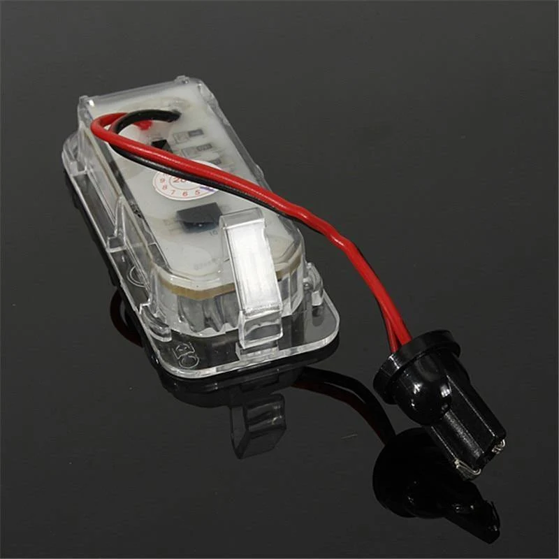 2Pcs 12V LED Kennzeichenbeleuchtung Kennzeichenbeleuchtung Lampe Für Ford / Fiesta / Focus / Kuga / C-MAX / Mondeo / Galaxy / Grand Autolicht