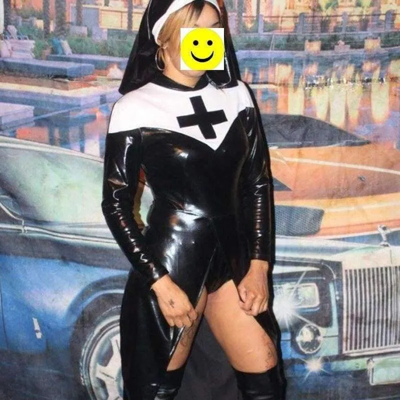 Halloween Cosplay M, L, XL Mode schwarze Frauen sexy Nonne Kostüm Vinyl Leder Cosplay Halloween Kostüm W850640