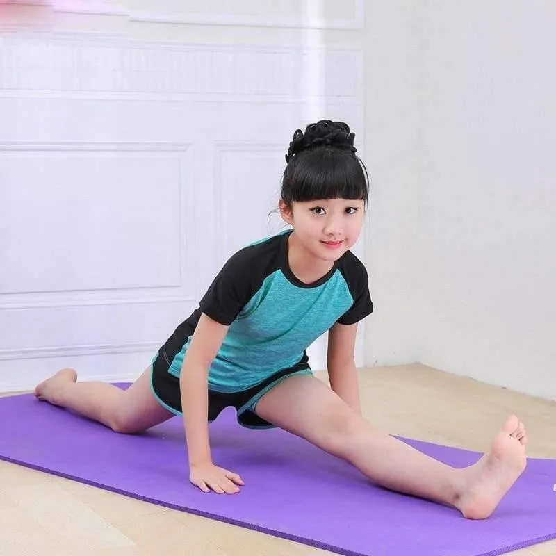 Sommer-Kind-Kleidung Set Kurzarmshirts + Shorts Mädchen-Sport-Anzug Fitness Yoga Teenager Anzug Set DQ860
