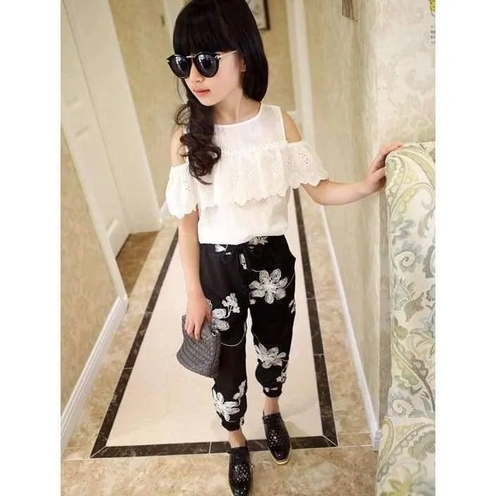 Kindermode Mädchen Kleidung Sets 2 Stück Weiße Spitzenbluse Top & Schwarze Blumen Hosen Set für Mädchen im Teenageralter Kleidung Set