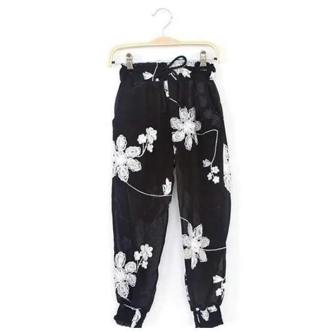 Kindermode Mädchen Kleidung Sets 2 Stück Weiße Spitzenbluse Top & Schwarze Blumen Hosen Set für Mädchen im Teenageralter Kleidung Set