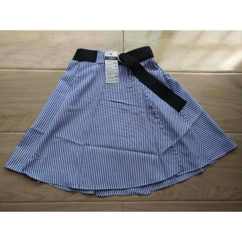 Mode Mädchen Trainingsanzüge Langarm Schwarz T Shirt + Gürtel Streifen Röcke Kleinkind Teenager Mädchen Kleidung Set Schule 6 8 10 12 14