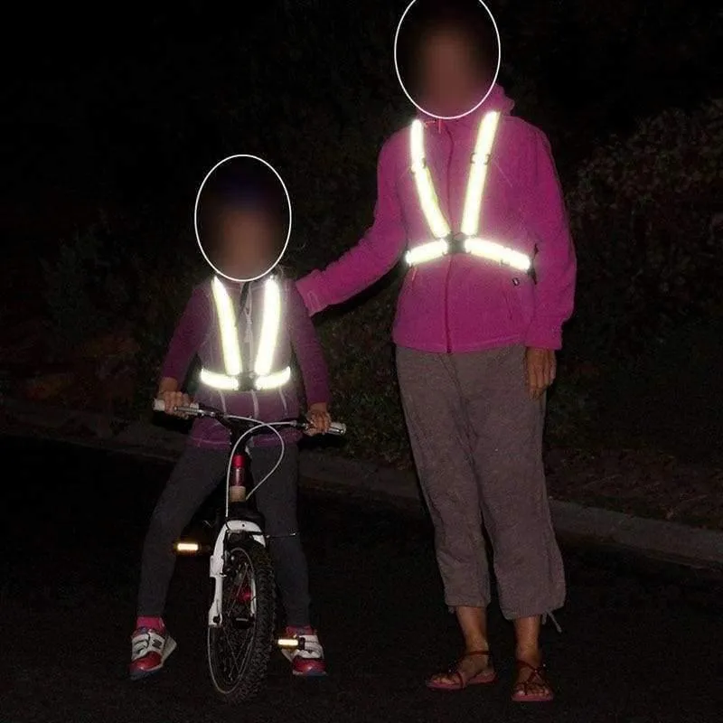 Reflektierende Warnwestenstreifen für den Baustellenverkehr Sichtbarkeit im Lager Sicherheitsjacke Reflektierende Streifen Arbeitskleidung Uniformen