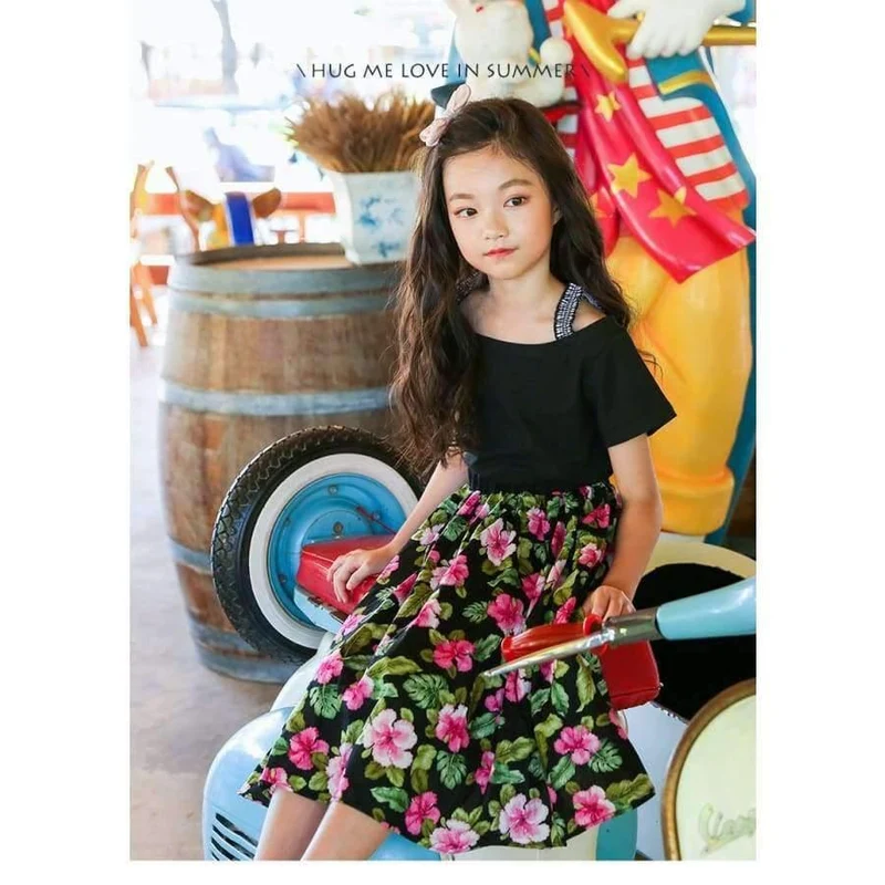 Sommer-Outfit für Mädchen, modische zweiteilige Kleidungssets für Teenager, schwarze Oberteile und Röcke mit Blumenmuster, Größe 8 10 12, Mädchenkleidung