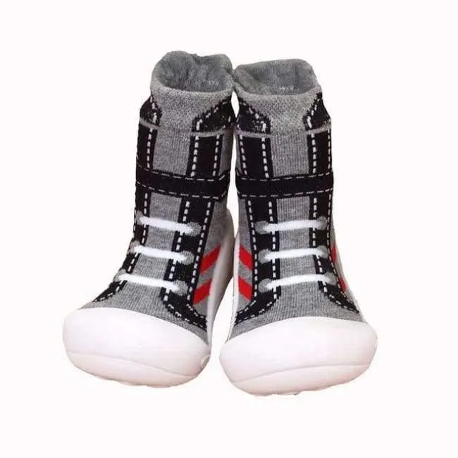Baby Girls Boys Shoes Soft and Comfortable Children Attipas Same Design First Walkers Anti-slip Toddler Shoes
