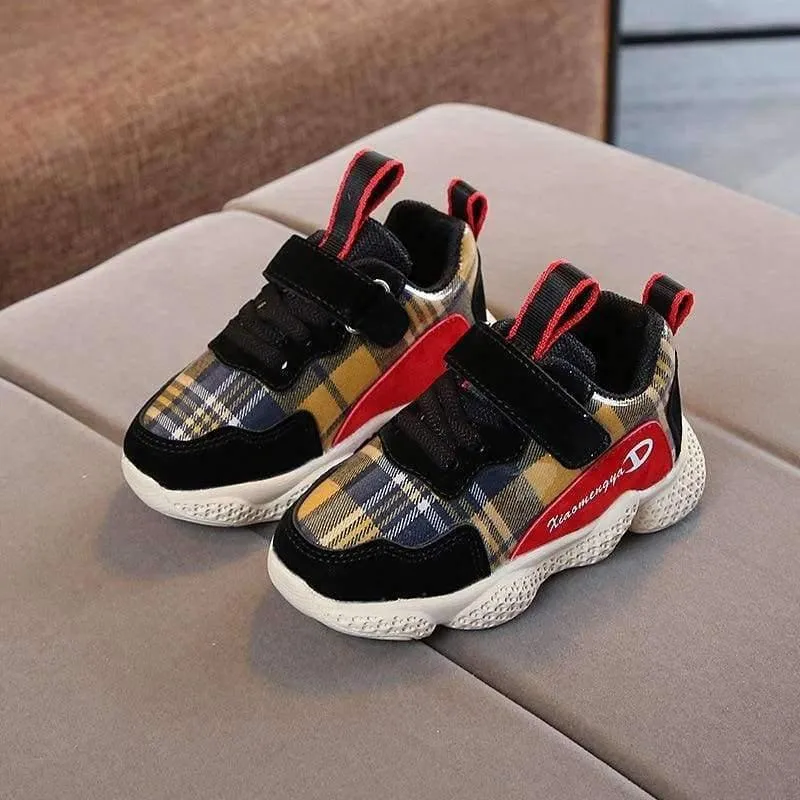 Fashion New top fashion boys girls shoes comfortable breathable cool children sneakers casual baby kids shoes cute infant tennis