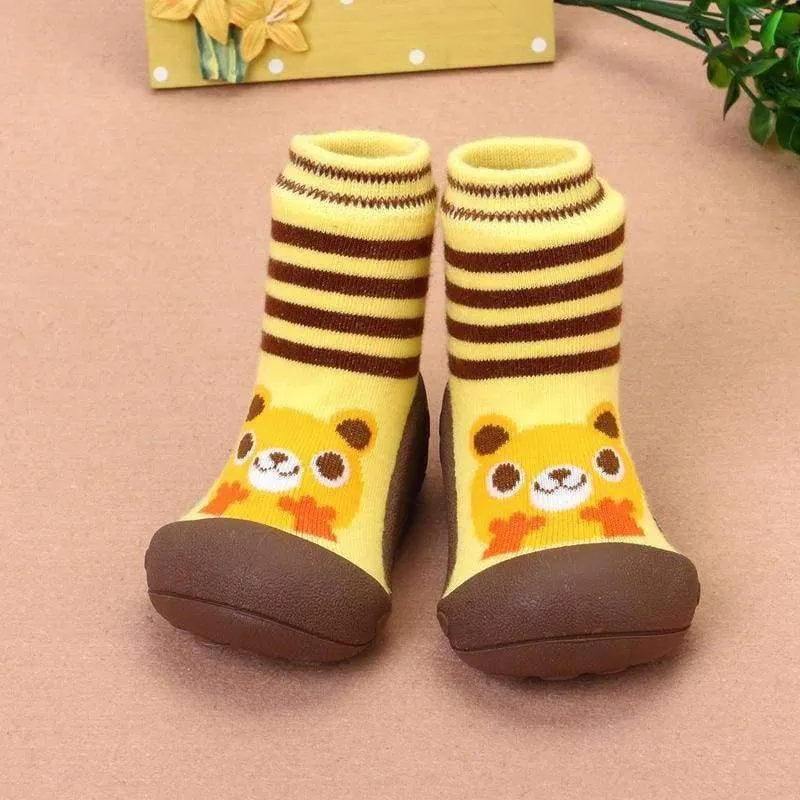 Baby Girl Boy Soft Comfortable outdoors Shoes attipas same desig Sneakers bebe first walkers brand Anti-slip toddler shoes
