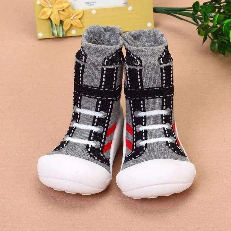 Baby Girl Boy Soft Comfortable outdoors Shoes attipas same desig Sneakers bebe first walkers brand Anti-slip toddler shoes