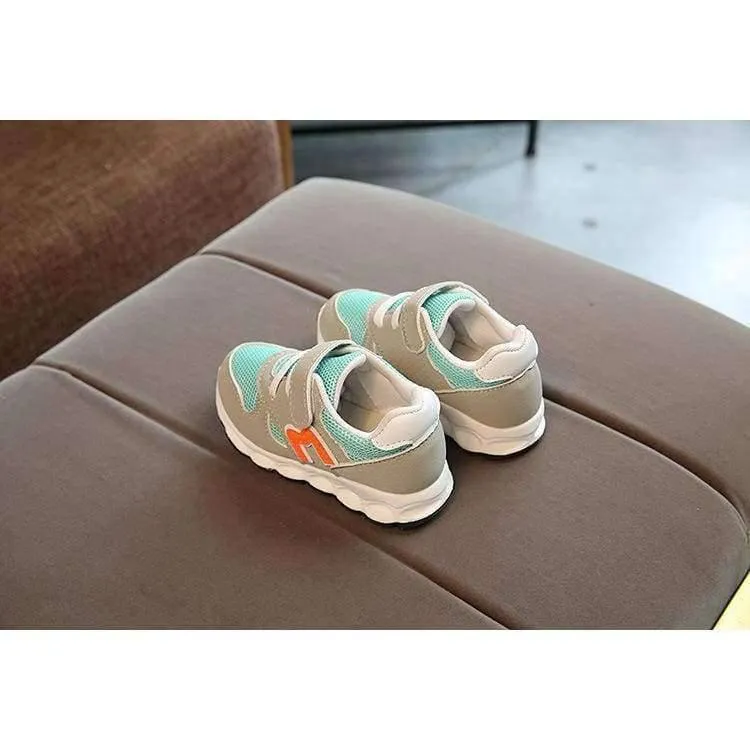 Cute casual baby shoes hot sales high quality first walkers toddlers cool fashion Lovely girls boys shoes