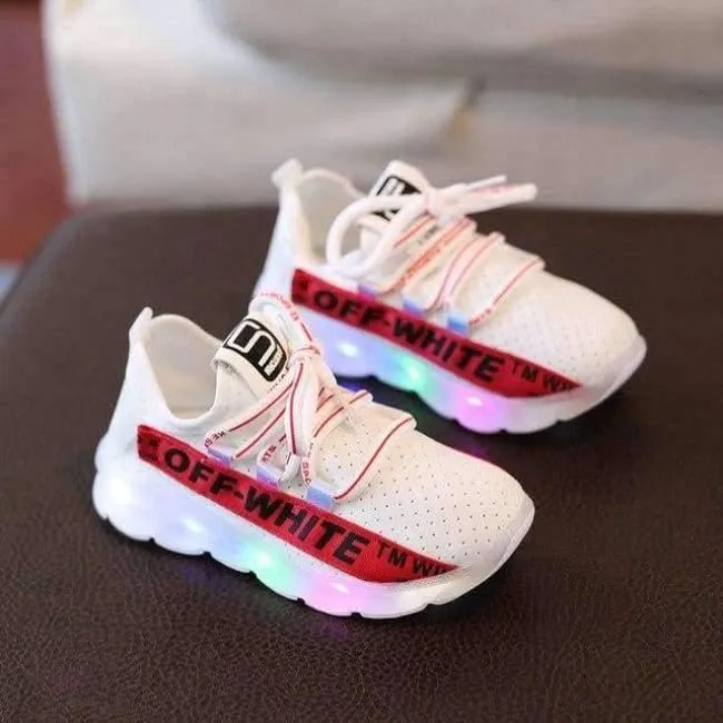 Modische Schnürschuhe für Jungen und Mädchen, leuchtende, leuchtende Turnschuhe für Kinder, atmungsaktiv, heiße Verkäufe für Kinder, Babyschuhe