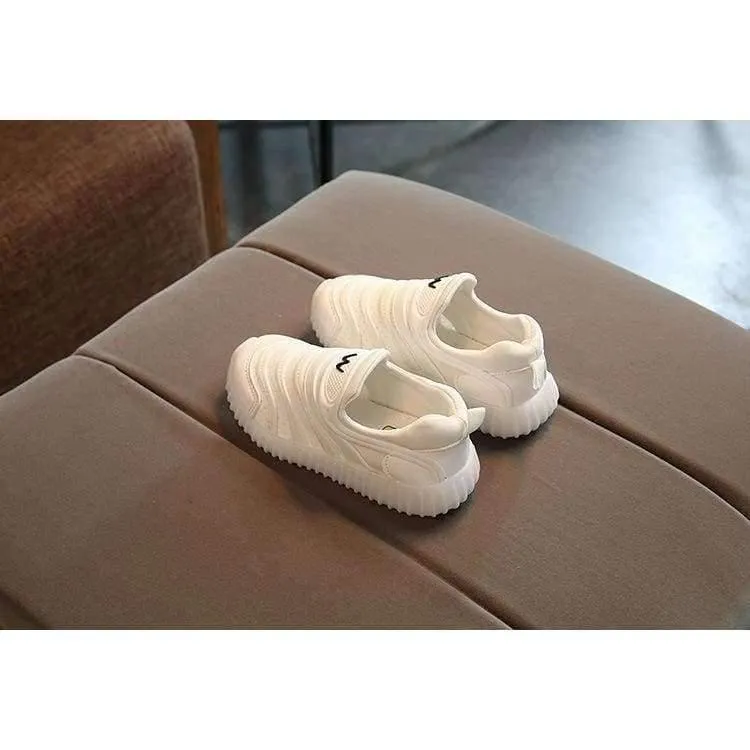 Coole, weiche, süße Baby-Kleinkind-Slipper für Frühling/Herbst. Schöne Baby-Laufschuhe mit LED-Beleuchtung, Glitzer-Schuhe für Mädchen und Jungen