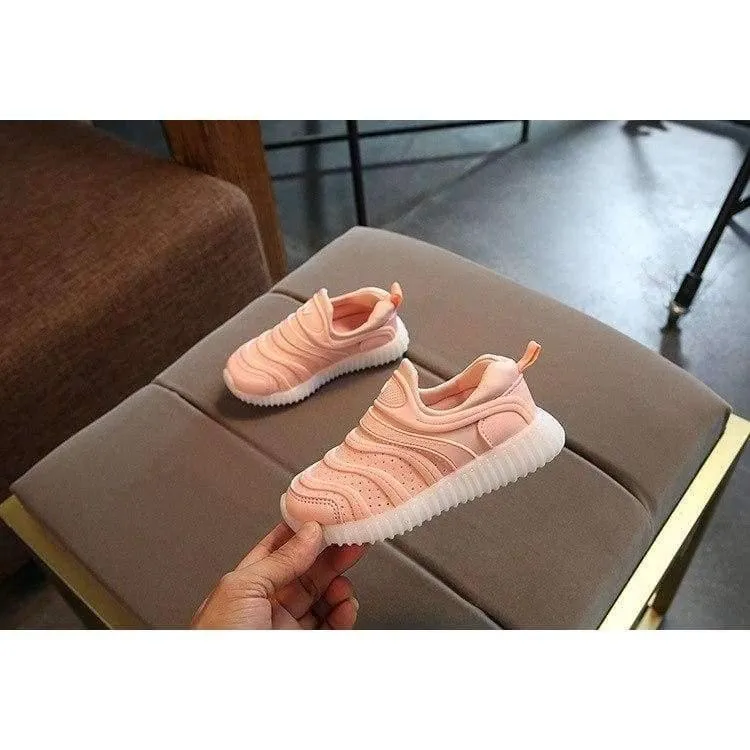 Coole, weiche, süße Baby-Kleinkind-Slipper für Frühling/Herbst. Schöne Baby-Laufschuhe mit LED-Beleuchtung, Glitzer-Schuhe für Mädchen und Jungen