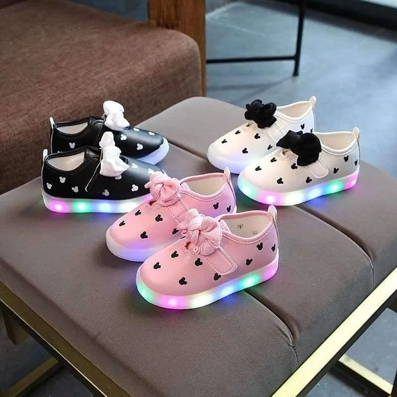 Arbeiten Sie kühle schnüren sich oben nette beiläufige Wanderer des breathable Babykleinkindes Süßigkeitfarbenbabys erste um Reizende Mädchen beschuht Turnschuhe