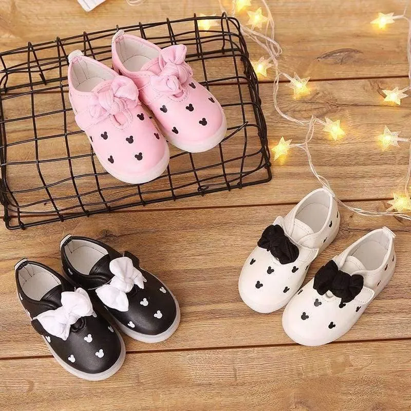 Arbeiten Sie kühle schnüren sich oben nette beiläufige Wanderer des breathable Babykleinkindes Süßigkeitfarbenbabys erste um Reizende Mädchen beschuht Turnschuhe