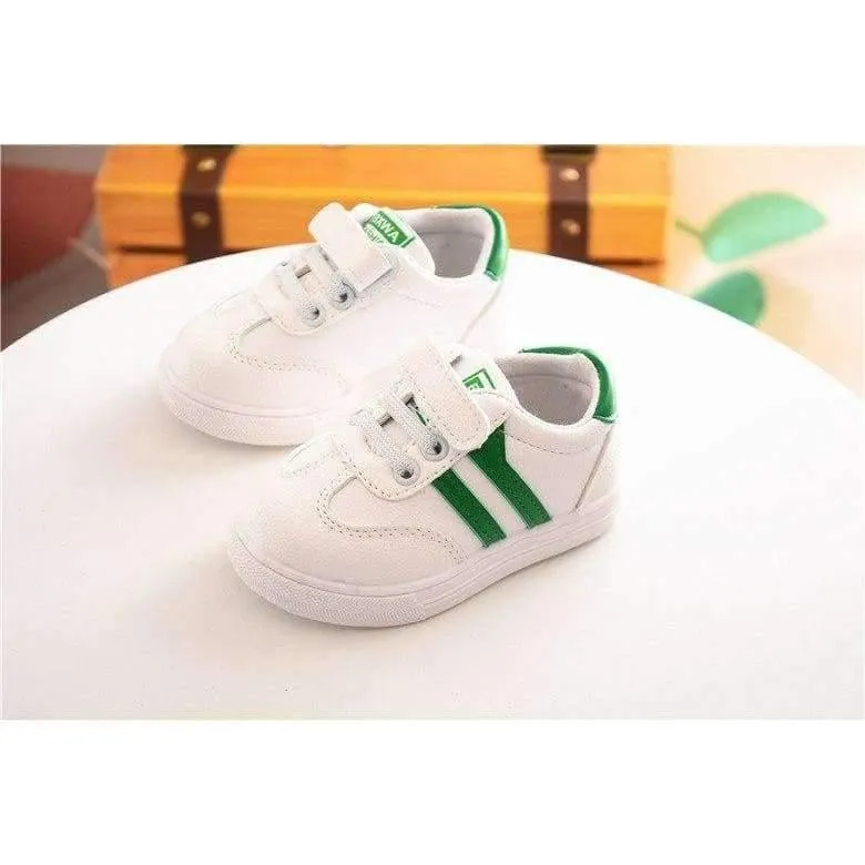 Kühle Art und Weise scherzt Schuhe arbeiten die bunten beiläufigen Schuhe der Beleuchtungsbaby-Turnschuhe der Qualität der breathable edlen Kinder um