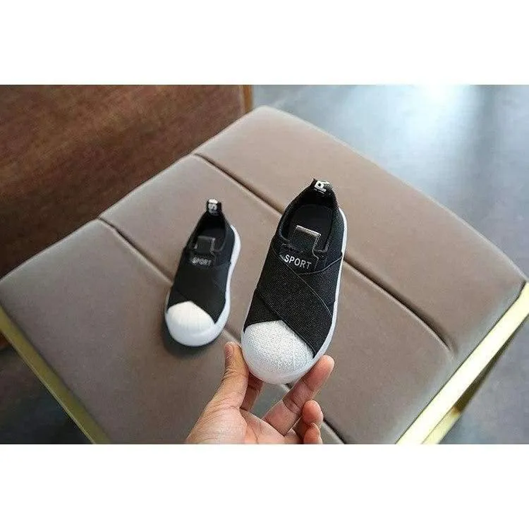 Unisexmädchenjungen beschuht LED beleuchtete Qualitätskindturnschuhe, die breathable Babykindschuhe shinning sind