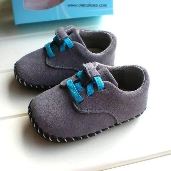 Echtes Leder Schuhe Indoor Baby Schuhe Jungen Mädchen Weiche Anti-skid Kleinkind Schuhe Mode Hellblau Lauflernschuhe