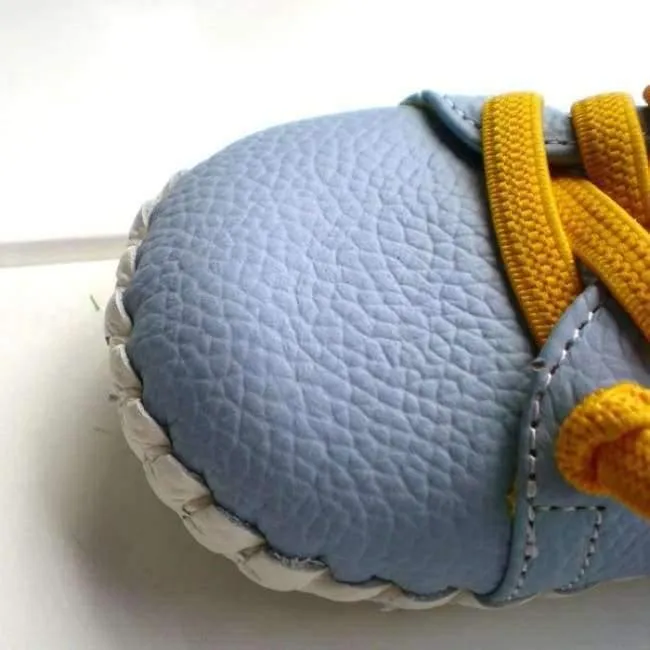 Echtes Leder Schuhe Indoor Baby Schuhe Jungen Mädchen Weiche Anti-skid Kleinkind Schuhe Mode Hellblau Lauflernschuhe