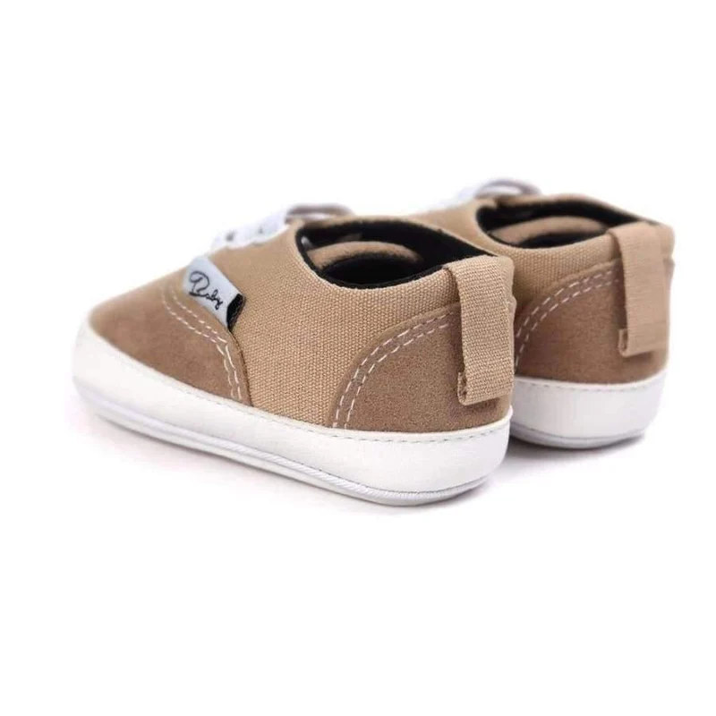 Tragen von Babyschuhen, mehrfarbige rutschfeste Gummisohlen, Babyschuhe für Jungen und Mädchen, bonbonfarbene Lauflernschuhe
