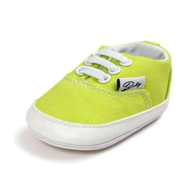 Tragen von Babyschuhen, mehrfarbige rutschfeste Gummisohlen, Babyschuhe für Jungen und Mädchen, bonbonfarbene Lauflernschuhe