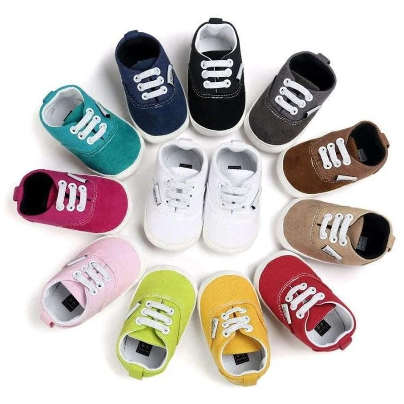Tragen von Babyschuhen, mehrfarbige rutschfeste Gummisohlen, Babyschuhe für Jungen und Mädchen, bonbonfarbene Lauflernschuhe
