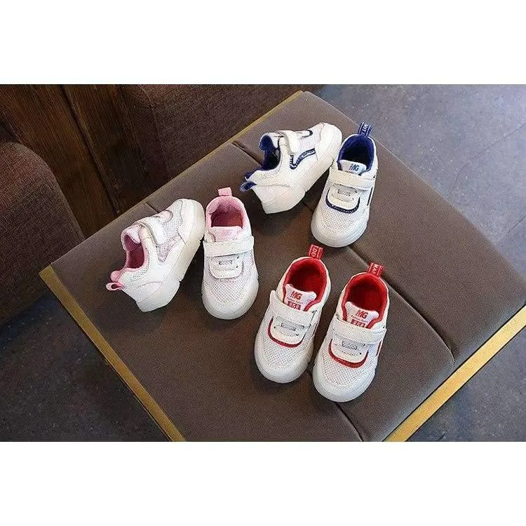 Schuhe atmungsaktive Baby erste Wanderer niedlich LED Patch Baby Jungen Mädchen Schuhe hochwertige Säuglings Tennis schöne Mädchen Jungen Schuhe