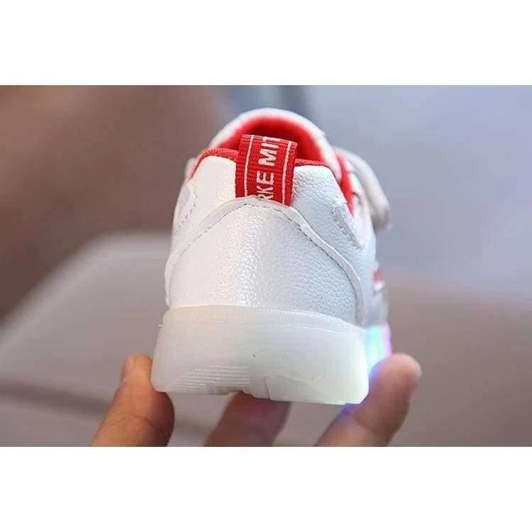 Schuhe atmungsaktive Baby erste Wanderer niedlich LED Patch Baby Jungen Mädchen Schuhe hochwertige Säuglings Tennis schöne Mädchen Jungen Schuhe