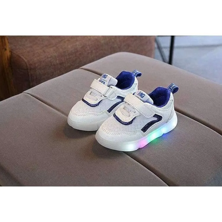 Schuhe atmungsaktive Baby erste Wanderer niedlich LED Patch Baby Jungen Mädchen Schuhe hochwertige Säuglings Tennis schöne Mädchen Jungen Schuhe
