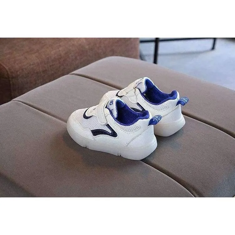 Schuhe atmungsaktive Baby erste Wanderer niedlich LED Patch Baby Jungen Mädchen Schuhe hochwertige Säuglings Tennis schöne Mädchen Jungen Schuhe