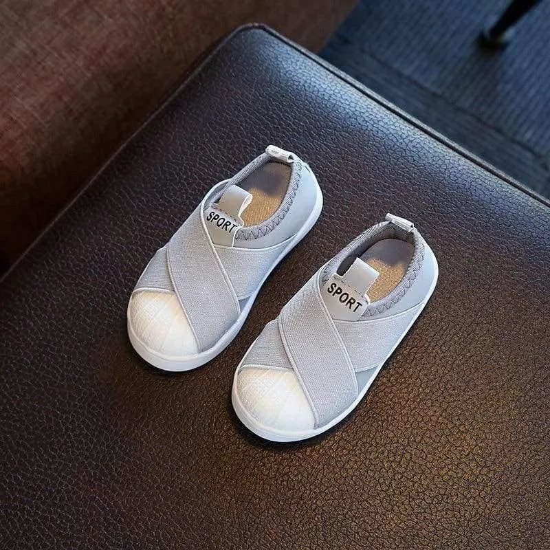 Mode coole Slip-On Canvas Kinderschuhe hochwertige Baby Freizeitschuhe atmungsaktive leichte Slip-On Kinder Turnschuhe