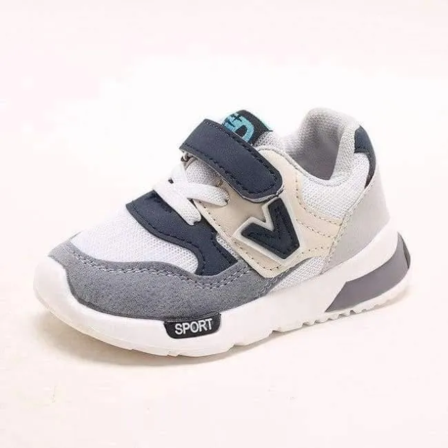 Patch coole Baby-Turnschuhe heiße Verkäufe atmungsaktive Sport Kleinkinder Baby Mode leichte Baby Mädchen Jungen Schuhe erste Wanderer