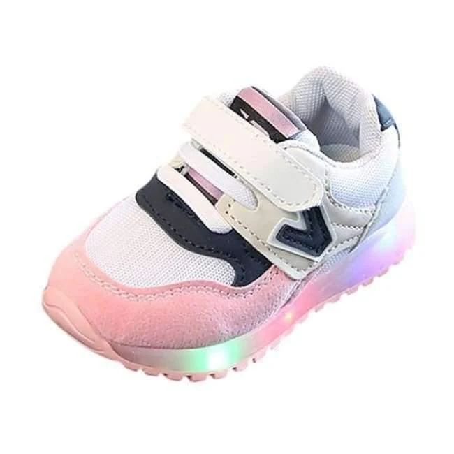 Modische Jungen- und Mädchenschuhe aus Leder. Coole leuchtende Turnschuhe für Kleinkinder, Lauflernschuhe, elegante, lässige Babyschuhe