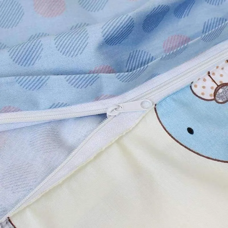 3 Pcs Set Babybettwäscheset aus reiner Baumwolle Flamingo Grau Cloud Pattern Crib Kit Einschließlich Kissenbezug Bettbezug Kinderbett Flachbetttuch