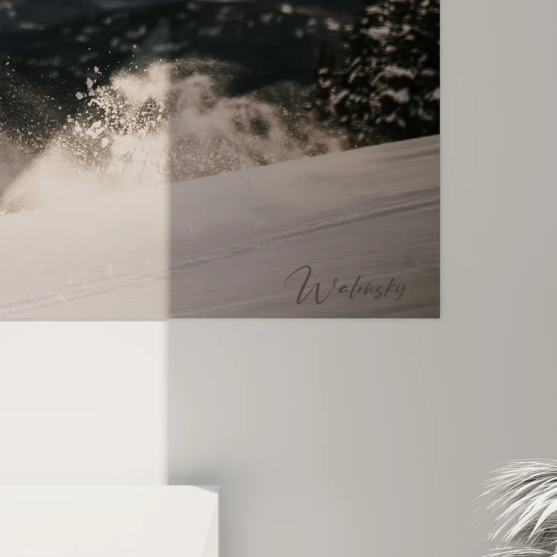 Tableau Snowboardeur noir et blanc en saut - Envol immaculé - Edition Snowboard