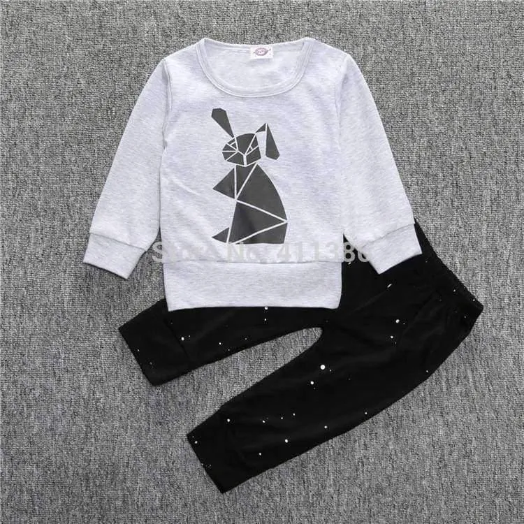 Neugeborenes Baby-Kleidung Baby-Kleidung Unisex gelb Farbe Langarm-Shirt + Hose 2-tlg. Bebe Mädchen Kleidung Set ST205