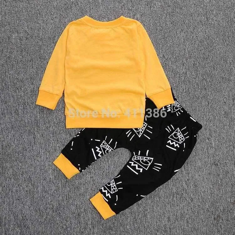 Neugeborenes Baby-Kleidung Baby-Kleidung Unisex gelb Farbe Langarm-Shirt + Hose 2-tlg. Bebe Mädchen Kleidung Set ST205