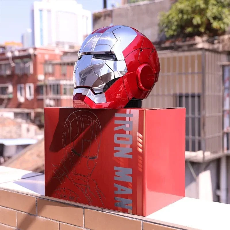Neu AutoKing 1:1 Mk5 Iron Man Helm Cosplay Sprachsteuerung Augen mit Licht Modell Spielzeug für Erwachsene Elektrisches tragbares Weihnachtsgeschenk