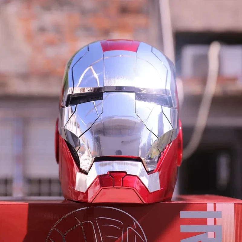 Neu AutoKing 1:1 Mk5 Iron Man Helm Cosplay Sprachsteuerung Augen mit Licht Modell Spielzeug für Erwachsene Elektrisches tragbares Weihnachtsgeschenk