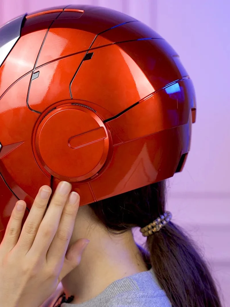 Neu AutoKing 1:1 Mk5 Iron Man Helm Cosplay Sprachsteuerung Augen mit Licht Modell Spielzeug für Erwachsene Elektrisches tragbares Weihnachtsgeschenk
